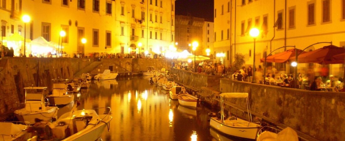 Vivre à Livourne avec un permis étranger : conversion ou nouveau permis italien ?
